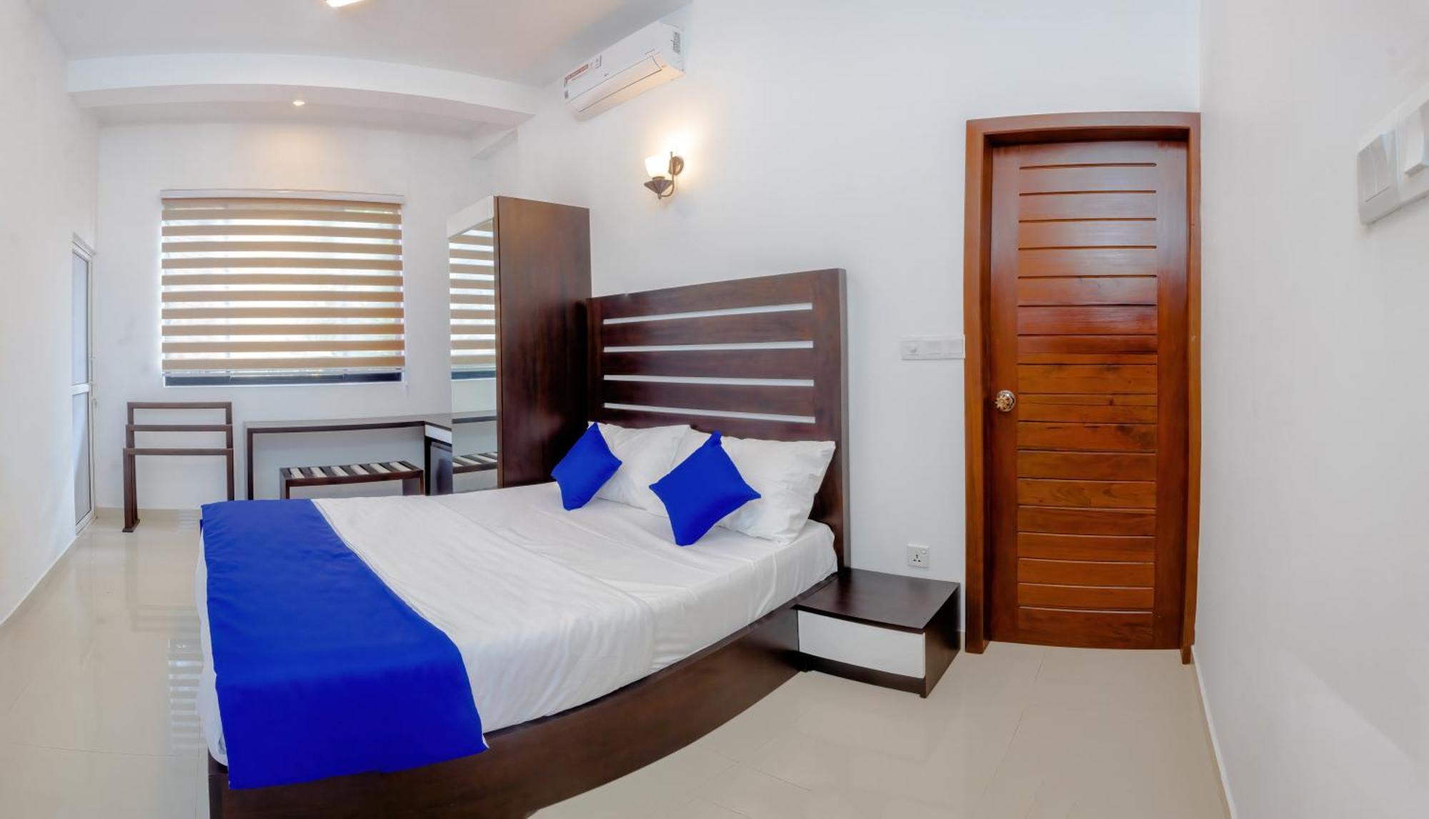 Ceylanro Transit Villa Negombo Exterior photo